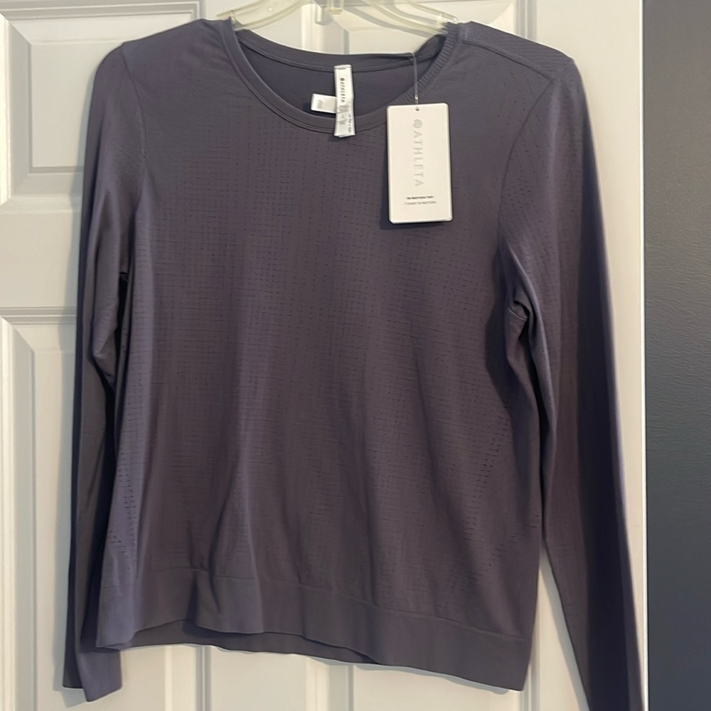 L/S athleta in motion top NWT